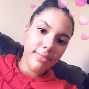 Meet your Posher, Rayni